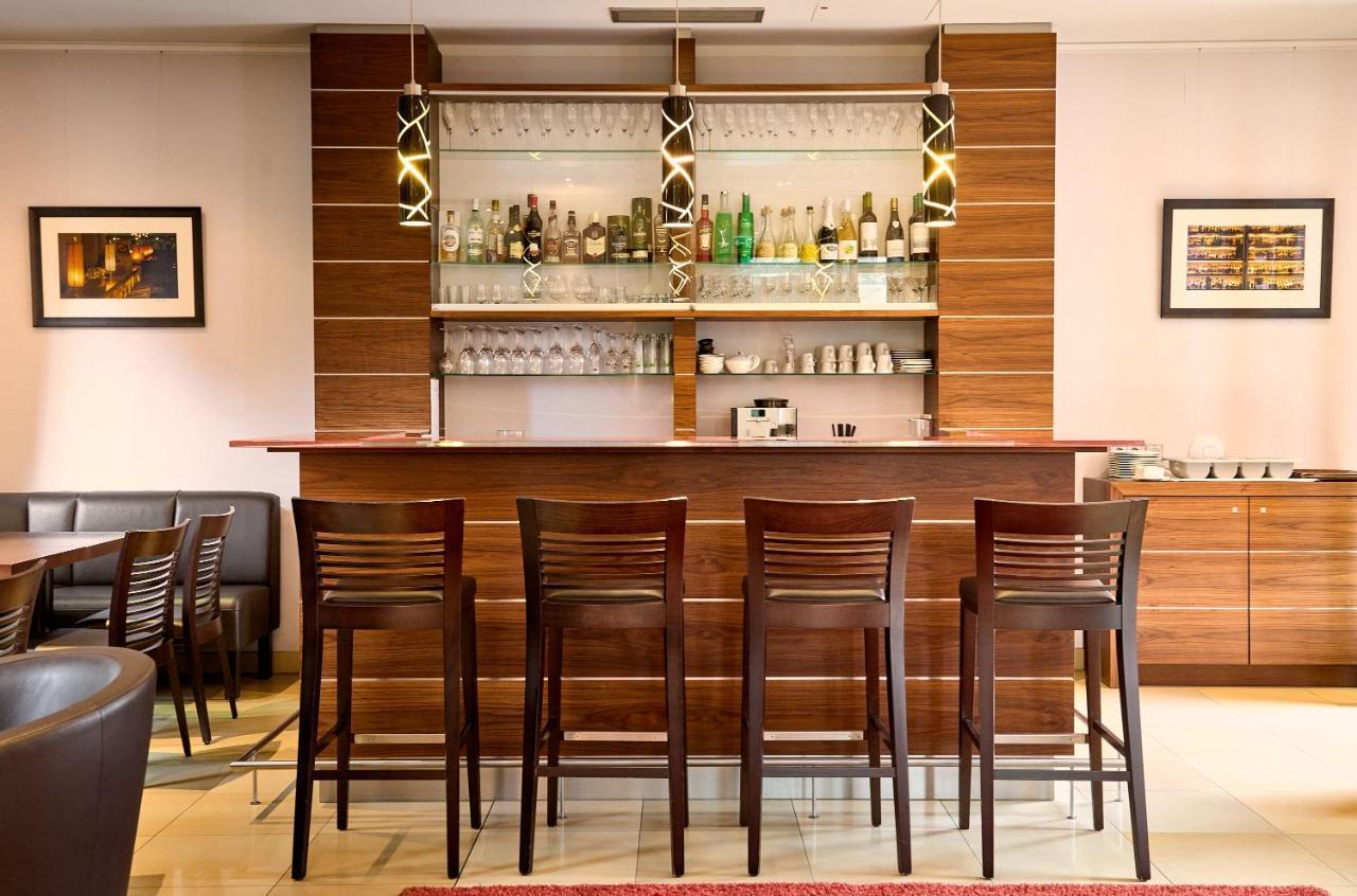 Hotel Kocks Am Muehlenberg Мильгейм-на-Руре Экстерьер фото