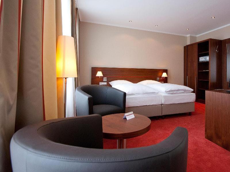 Hotel Kocks Am Muehlenberg Мильгейм-на-Руре Номер фото